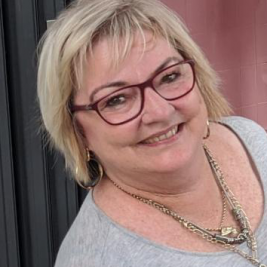 Annette Wright Annette Wright